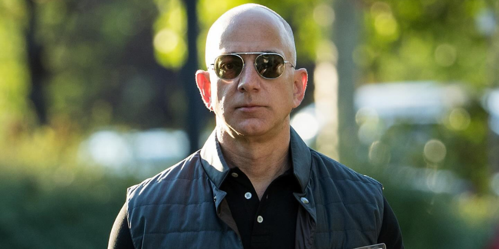 How Much Does Jeff Bezos Make Per Hour